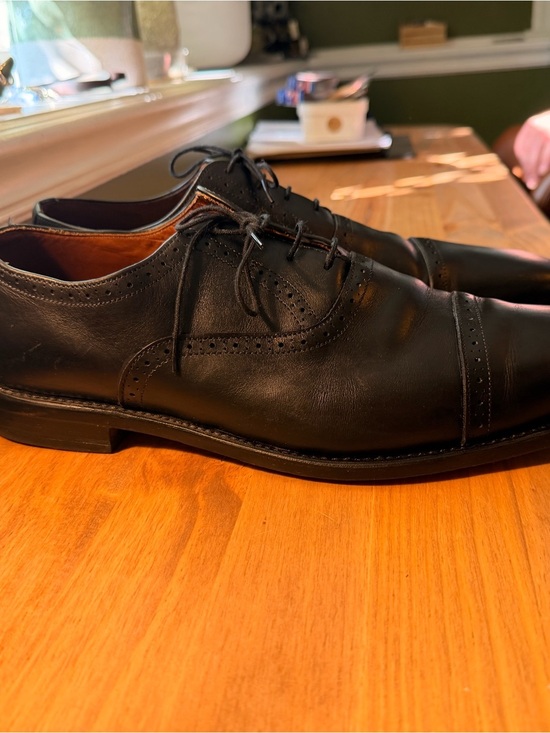 Allen Edmonds Evanston Black Cap-Toe Brogue Derby Shoes main image 4